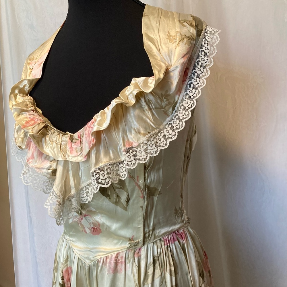 Gunne Sax Vintage Dress Size 9 - Picture 4 of 16
